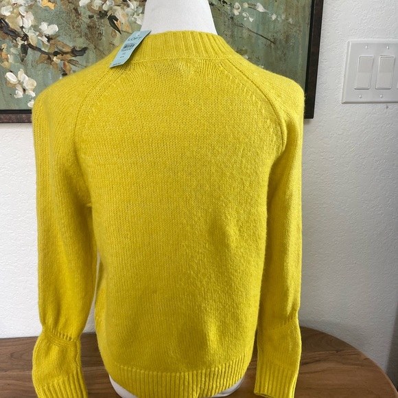 NEW Ann Taylor Loft Sweater - Picture 12 of 12